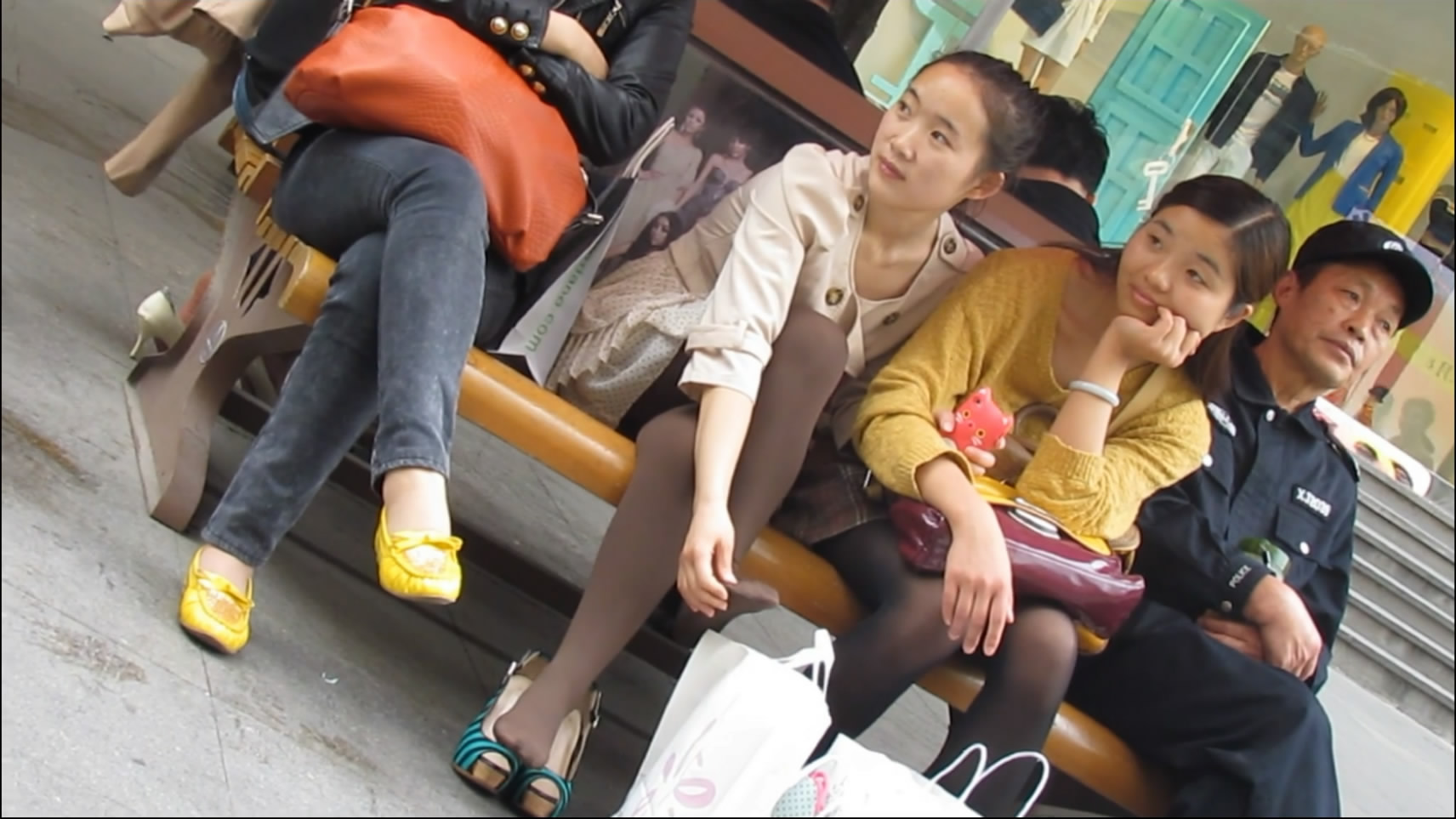 streetsnapfootm[00 03 47][20181202 110545 5]